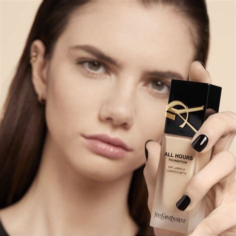 Yves Saint Laurent All Hours Foundation (Various Shades)